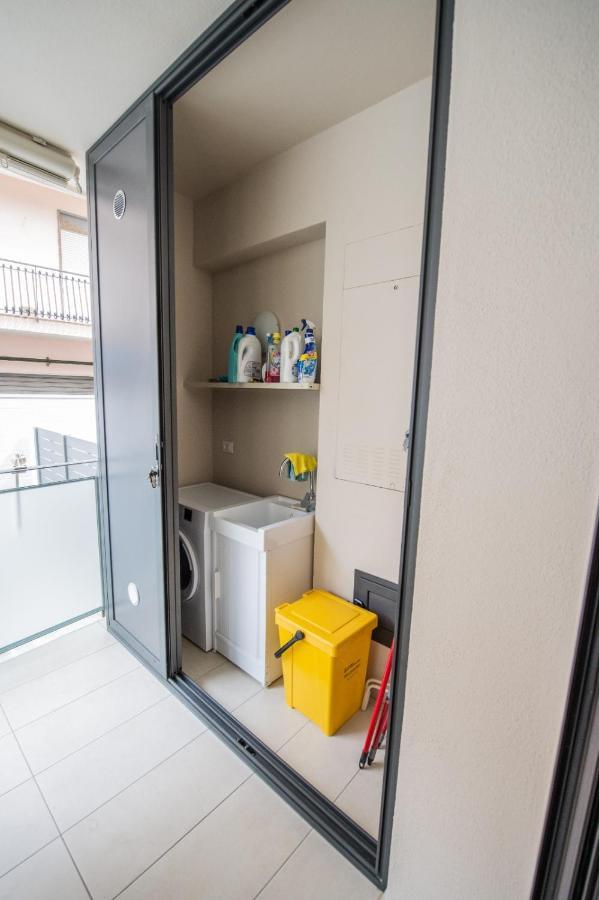 Home Square Milazzo Exterior foto
